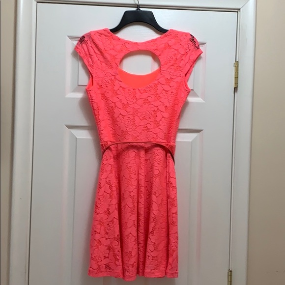 Candie’s Pink Lace Dress with Belt - Picture 2 of 3